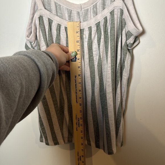 Old Navy Womens Linen Blend Stripped Ruffle Front Tank Top Beach Summer Lounge M - Picture 8 of 9